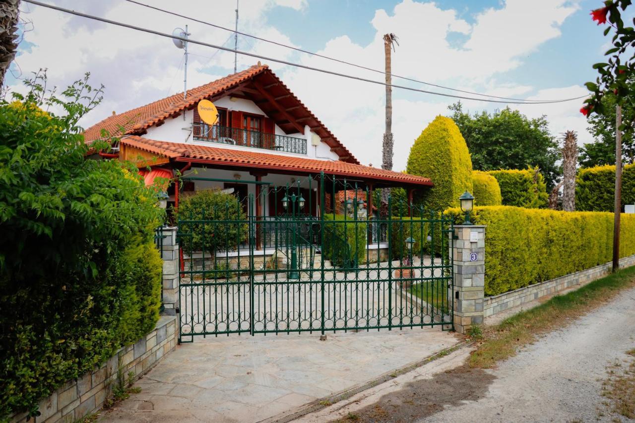 Renaissance Holidays Villa Nea Kallikrateia Exterior photo